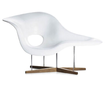 la-chaise-by-charles-ray-eames