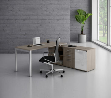 MV-prima-arq-mesa-diretor-armario-vidro-trave