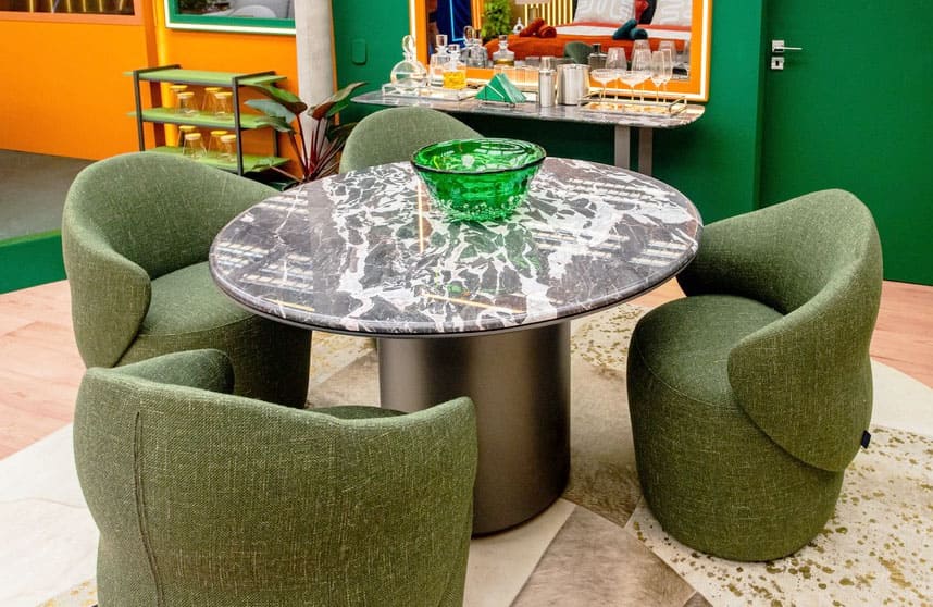 bbb25 adeira Desiree traz estilo e conforto no Quarto do Lider soline moveis